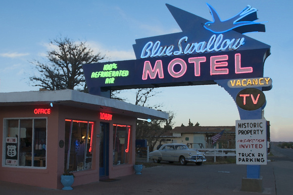 Blue Swallow Motel - #480